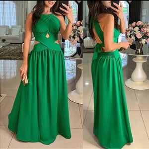 Elegant Green Sleeveless Maxi Dress